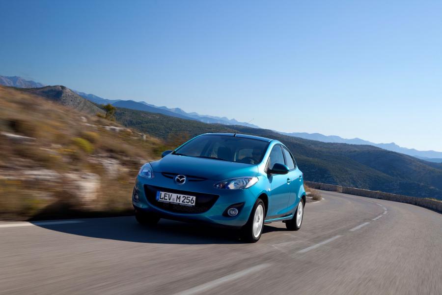  Mazda2 2010 года  (фото 80 из 183)